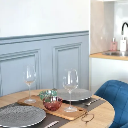 Loveroom La Petite Avec Brest