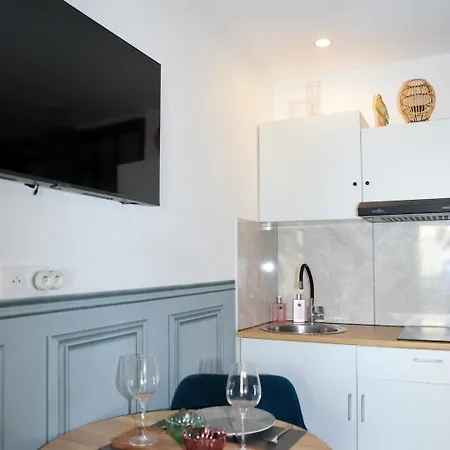 Loveroom La Petite Avec Brest