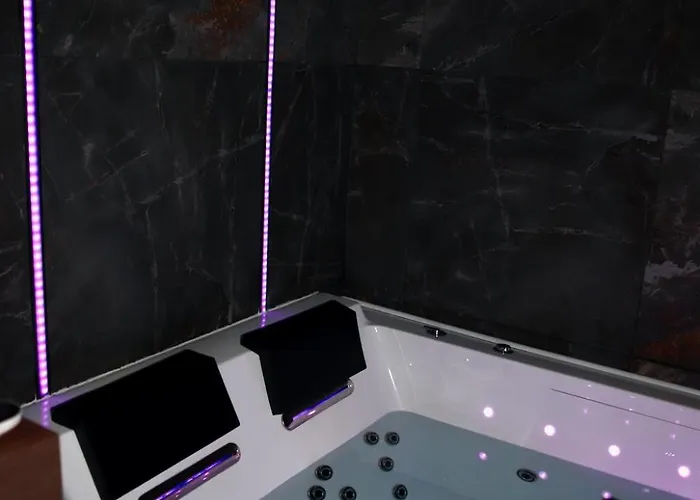 Lägenhet Loveroom La Petite Avec *