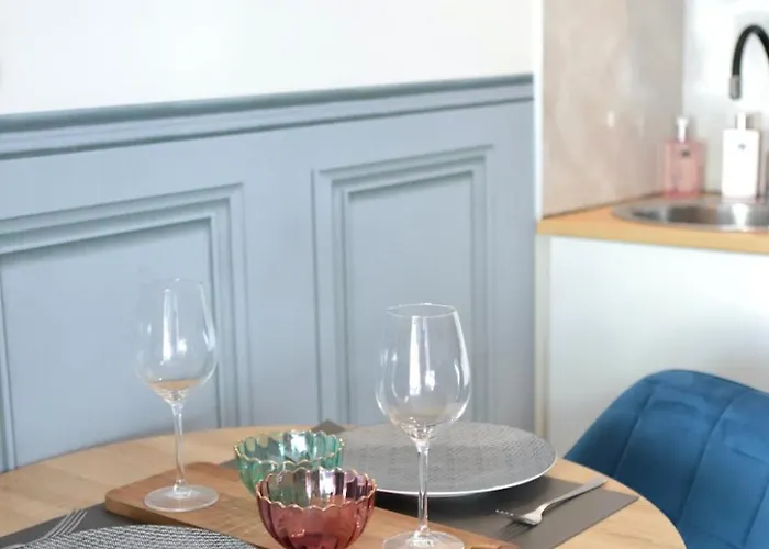 Loveroom La Petite Avec Breszt