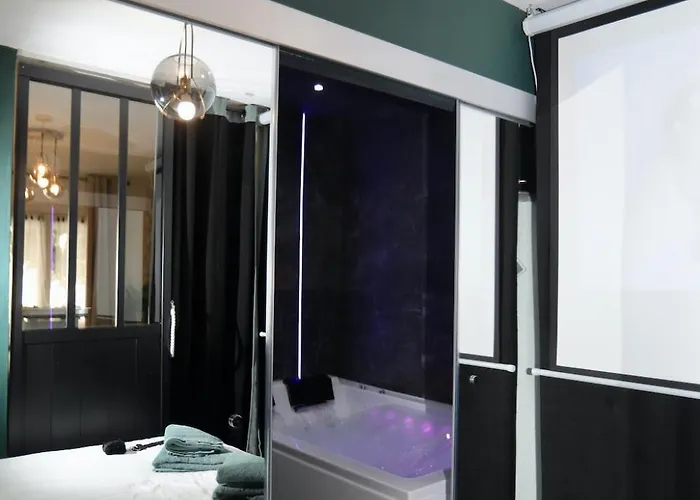 Lägenhet Loveroom La Petite Avec Brest